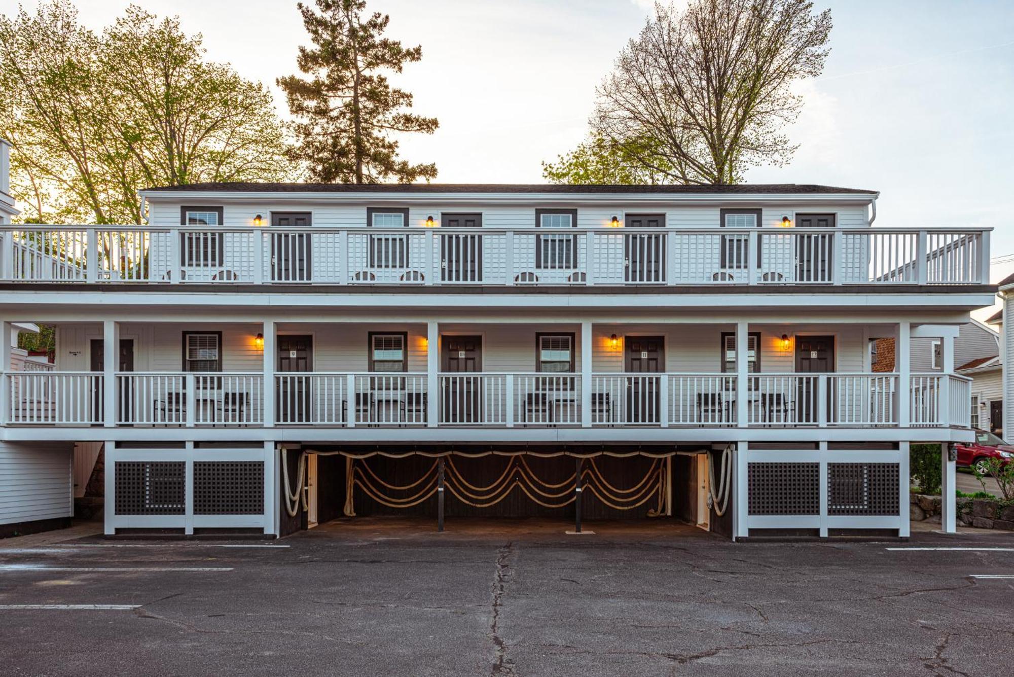 Eagle House Motel Рокпорт Экстерьер фото