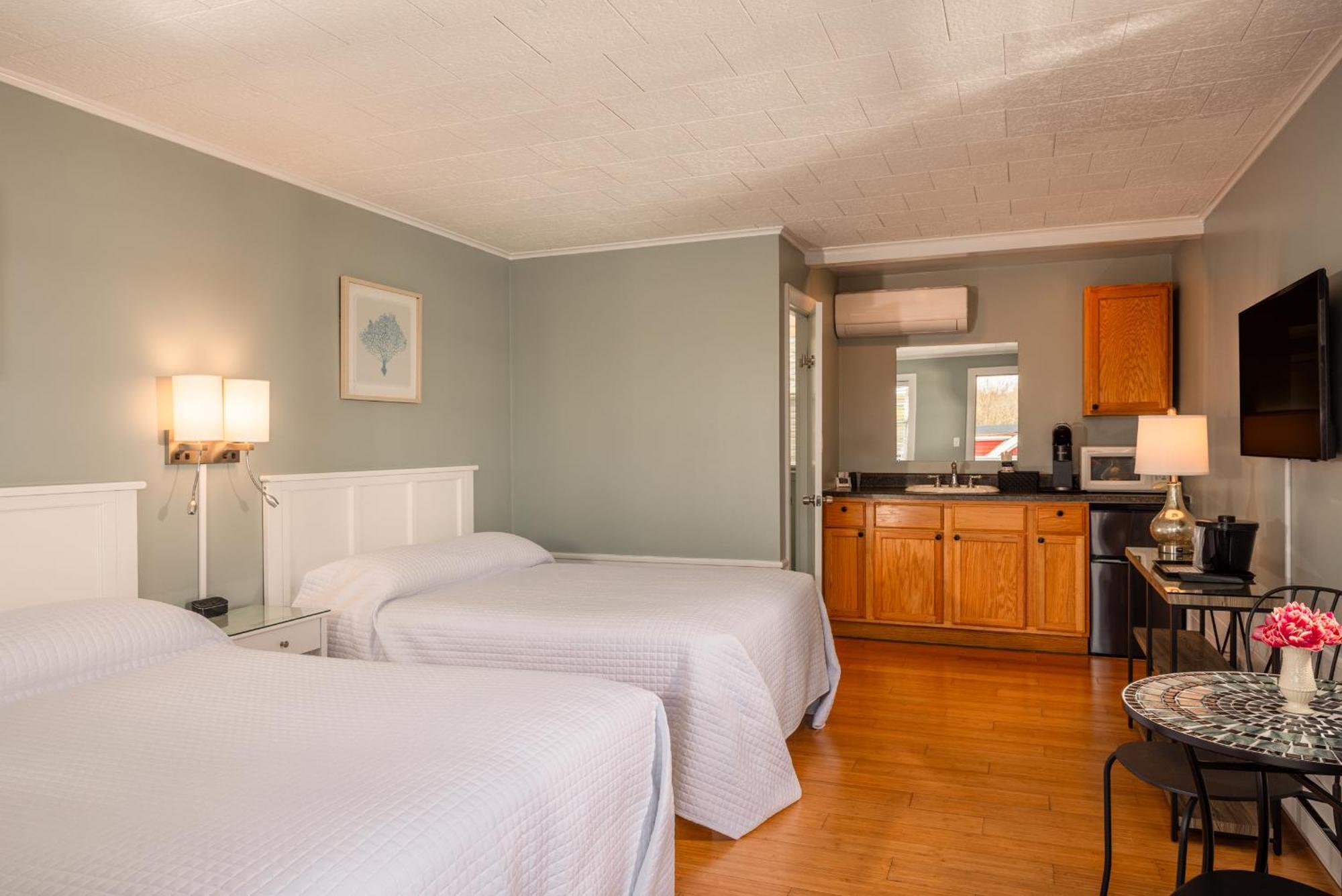 Eagle House Motel Рокпорт Экстерьер фото